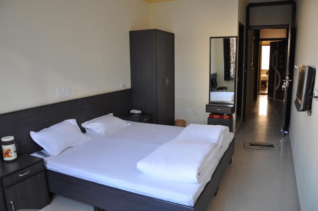 Hotel Soni Space Джайпур Стая снимка